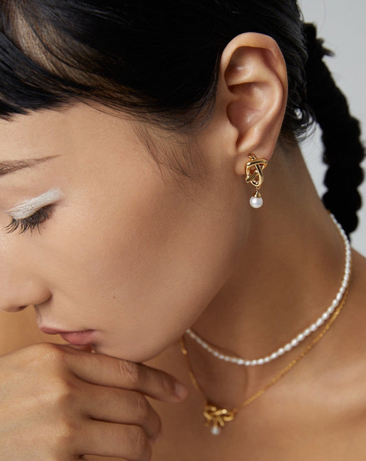 fashion-jewelry-minimalist-jewelry-design-jewelry-set-necklace-pearl-earring-gold-coated-silver-bijoux-minimalist-butterfly-heart-shape-retro-gold-earring-necklace-set