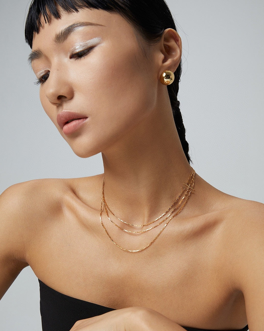 fashion-jewelry-minimalist-jewelry-design-jewelry-statement-necklace-pearl-earring-bracelet-rings-gold-coated-silver-bijoux-retro-gold-earrings