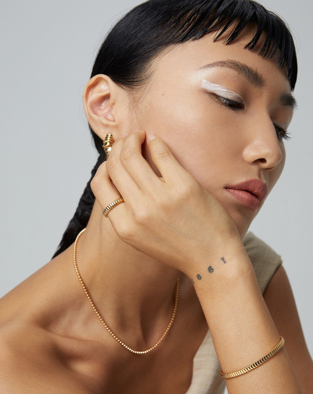 fashion-jewelry-minimalist-jewelry-design-jewelry-set-necklace-pearl-earring-gold-coated-silver-bijoux-minimalist-bracelets-ring