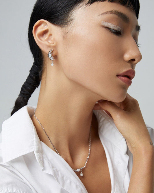fashion-jewelry-minimalist-jewelry-design-jewelry-statement-necklace-pearl-earring-bracelet-rings-gold-coated-silver-bijoux-retro-gold-jewelry-moon-shape-pearl-lazurite-earrings-necklace