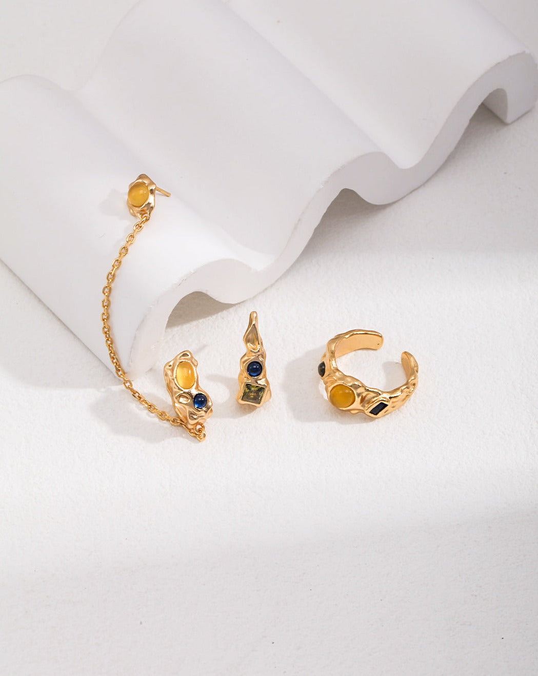 fashion-jewelry-minimalist-jewelry-design-jewelry-set-necklace-pearl-earring-gold-coated-silver-bijoux-minimalist-retro-matte-multicolor-ring-retro-gold